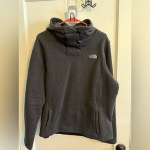 The North Face sweater knit pullover XL